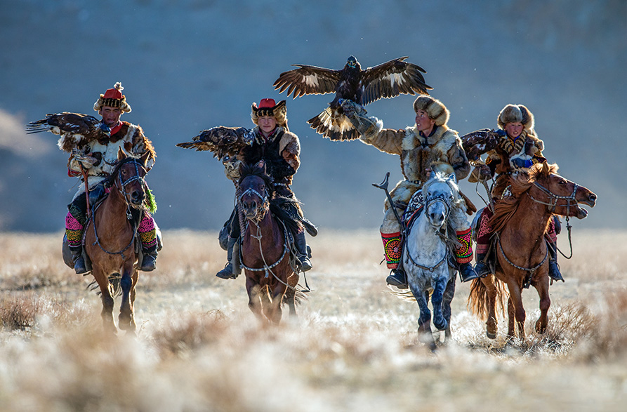 Mongolia eagle festival