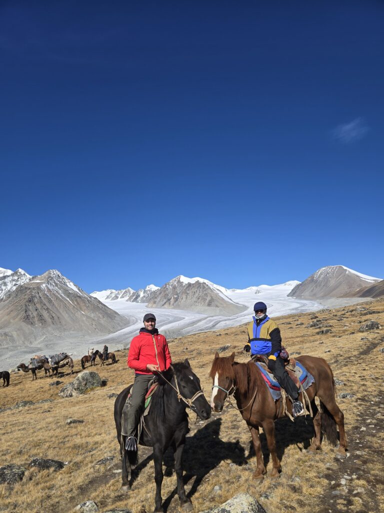 The Test of Mongolia Tour                    Gobi & western Mongolia