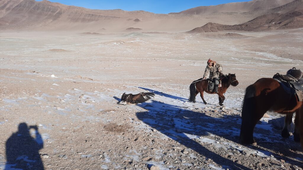 western Mongolia Eagle hunter tour
western Mongolia Golden Eagle festival tour eagle festival tour eagle hunter