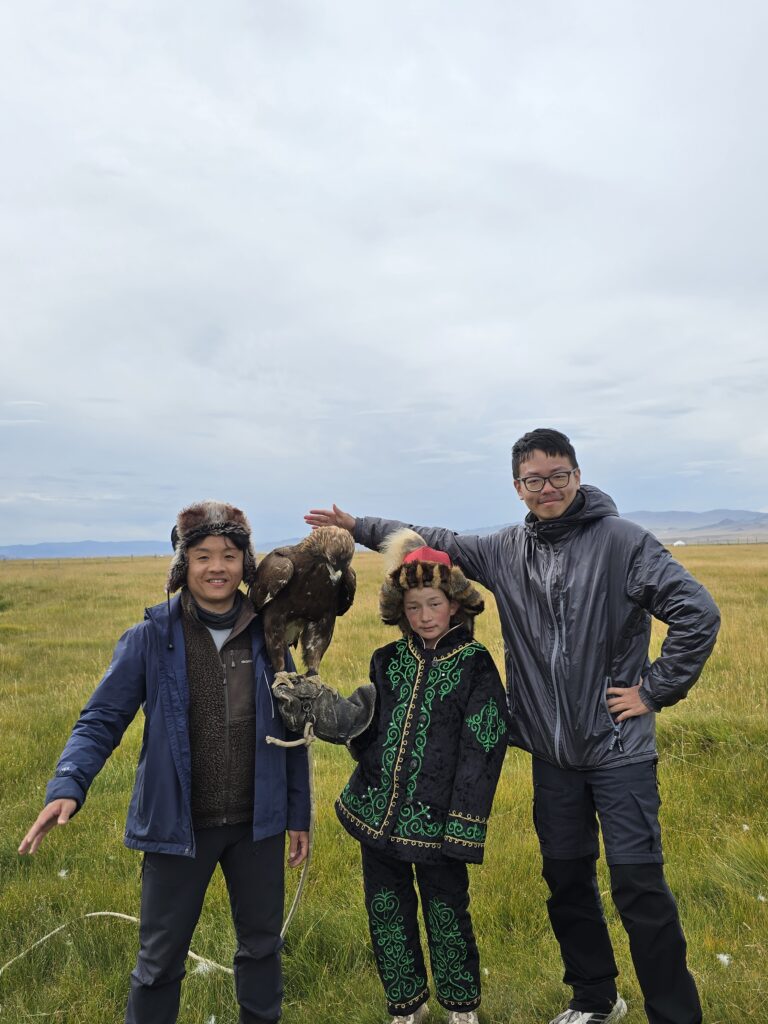 Gobi desert & western Mongolia Mongolia Gobi desert tours Western Mongolia tour Gobi and western Mongolia tour Gobi desert tour Mongolia eagle hunter tour Mongolia Eagle festival tour western Mongolia