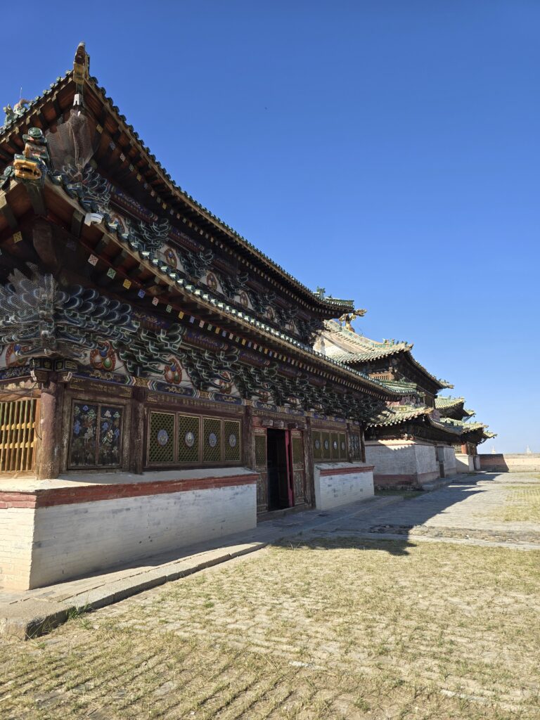 adventure, Mongolia winter migration, horseback eagle hunting, Mongolian Altai tour, nomadic lifestyle Mongolia, Mongolia cultural tour, Mongolia nature photography