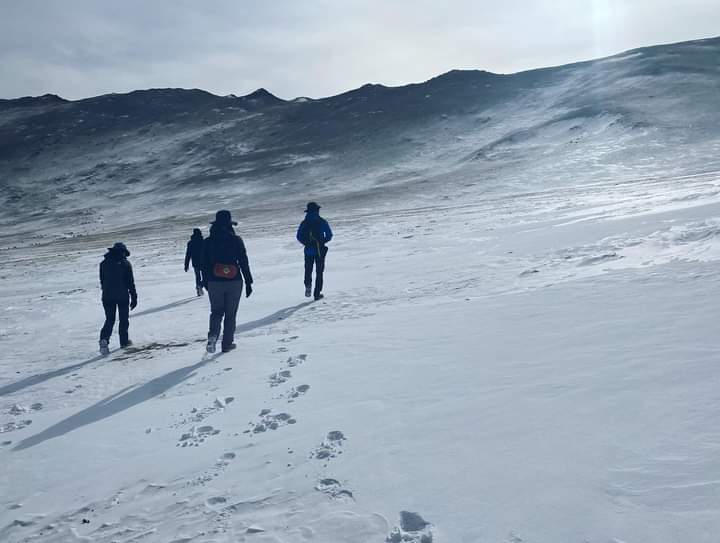 Western Mongolia tour, Mongolia nomadic migration, Tsengel Village tour, Kazakh eagle hunters, Altai Mountains adventure, Mongolia winter migration, horseback eagle hunting, Mongolian Altai tour, nomadic lifestyle Mongolia, Mongolia cultural tour, Mongolia nature photography