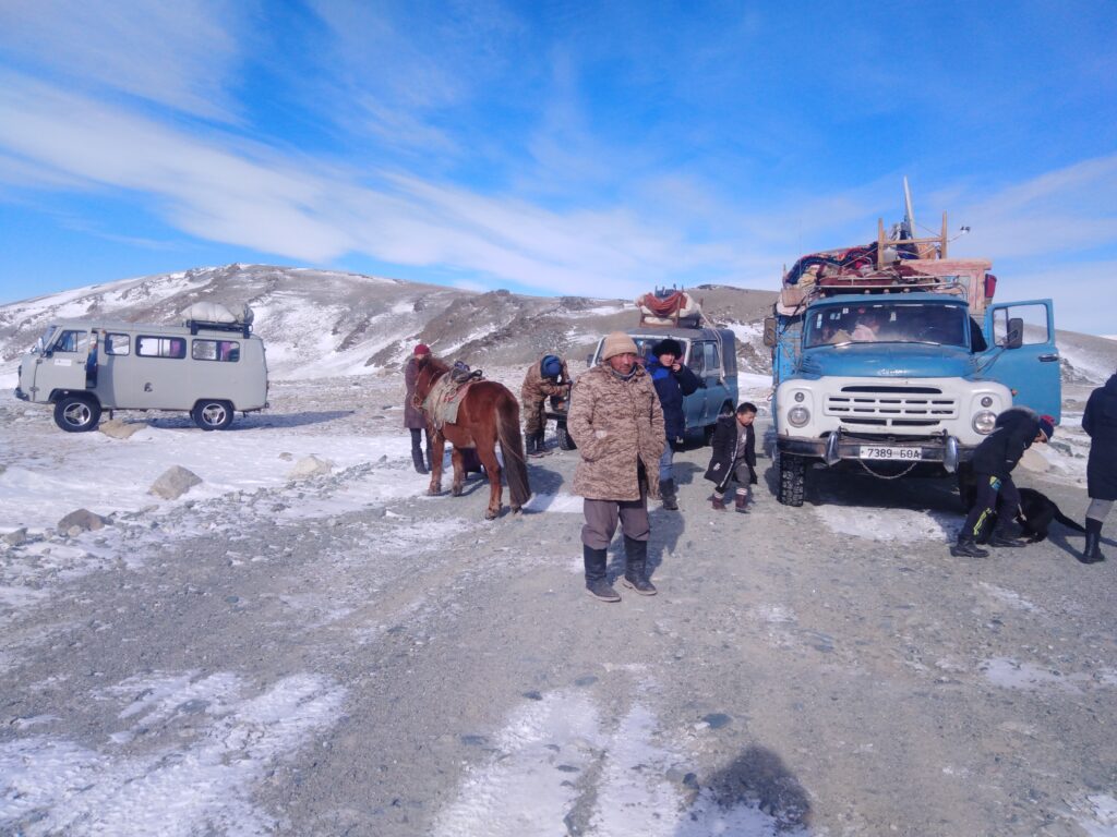 Western Mongolia tour, Mongolia nomadic migration, Tsengel Village tour, Kazakh eagle hunters, Altai Mountains adventure, Mongolia winter migration, horseback eagle hunting, Mongolian Altai tour, nomadic lifestyle Mongolia, Mongolia cultural tour, Mongolia nature photography